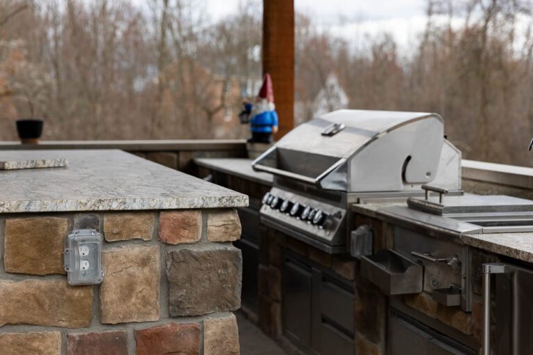 Closeup of Outdoor Granite Countertop from Unique Granite Worx